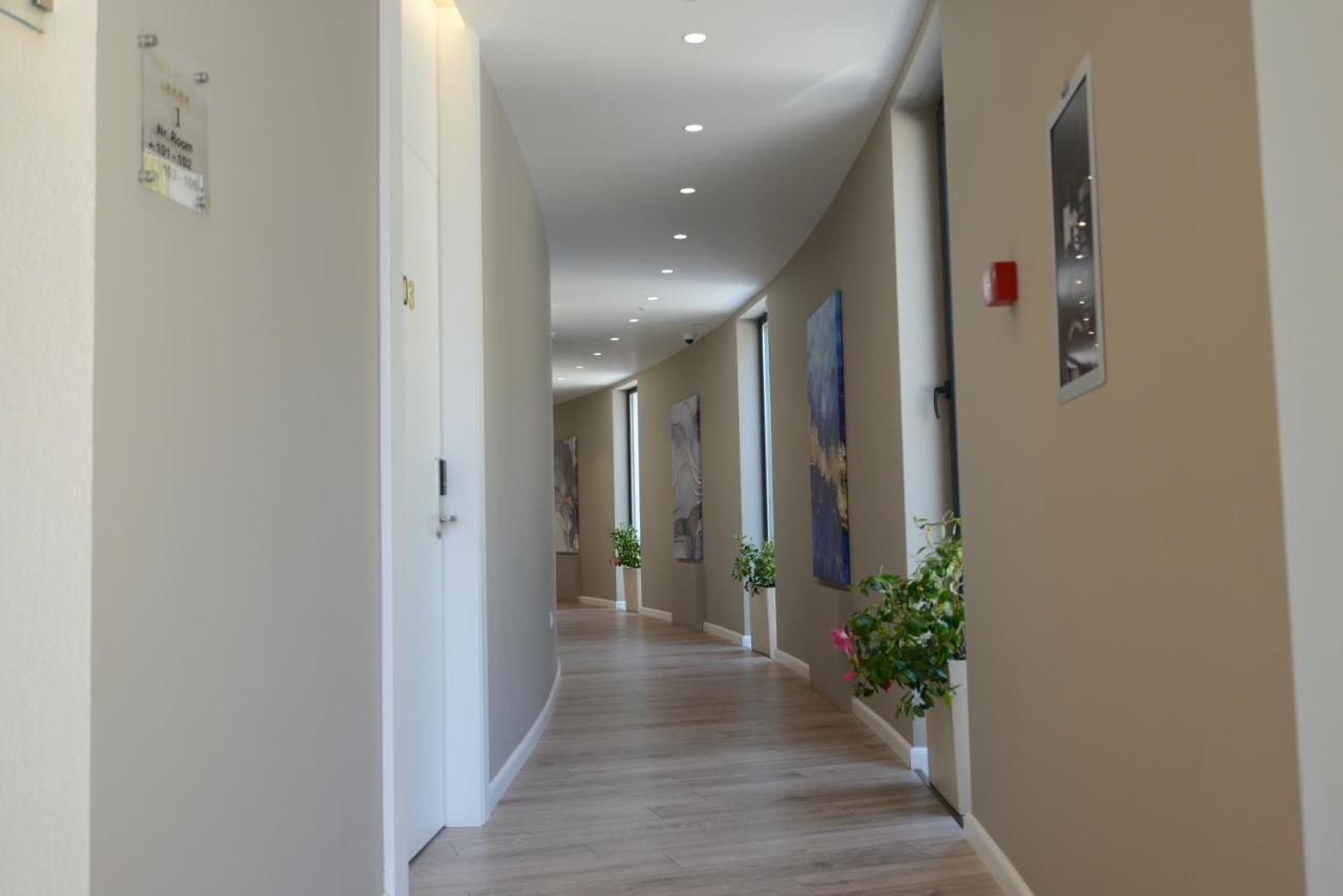 Ebbi Hotel Dhërmi Extérieur photo