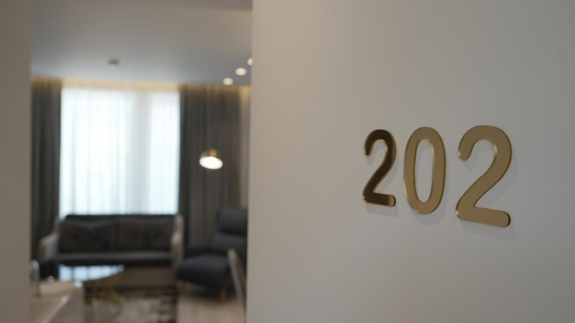 Ebbi Hotel Dhërmi Extérieur photo